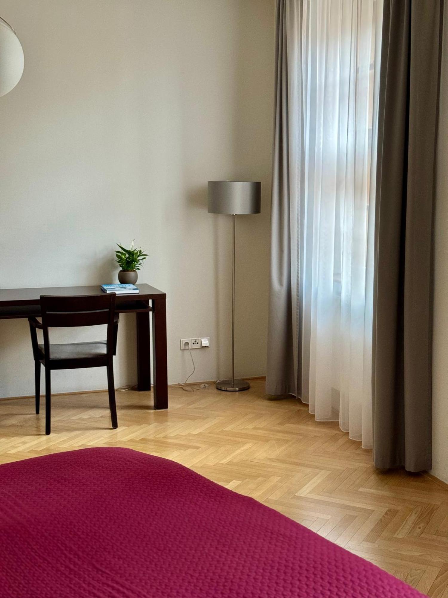 Rezidence Ostrovni Aparthotel Prága Kültér fotó